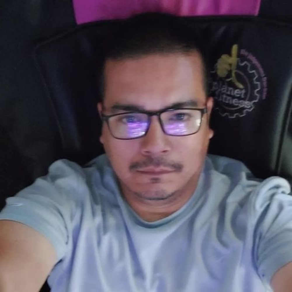 Meet your Posher, Jose